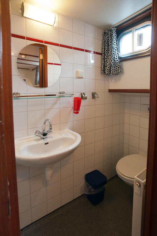 Hotelboot Sarah Amsterdam Room photo